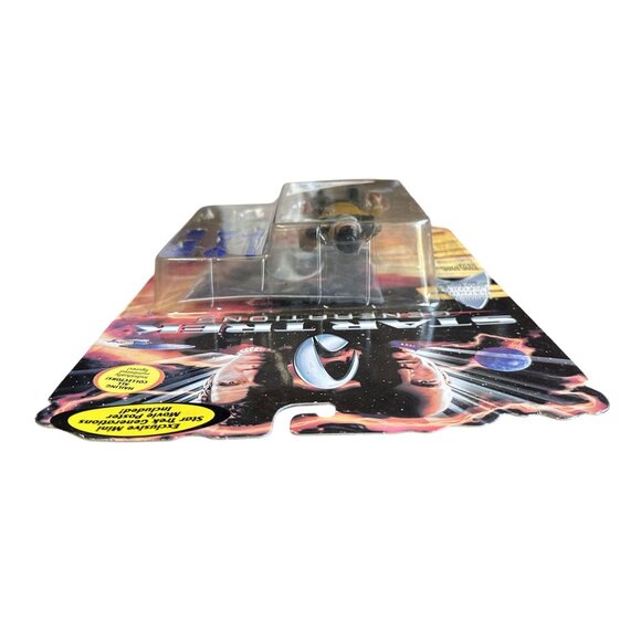 Star Trek Action Figures Generations Geordi LaForge & Jean-Luc Picard Pre-Owned - Picture 9 of 10